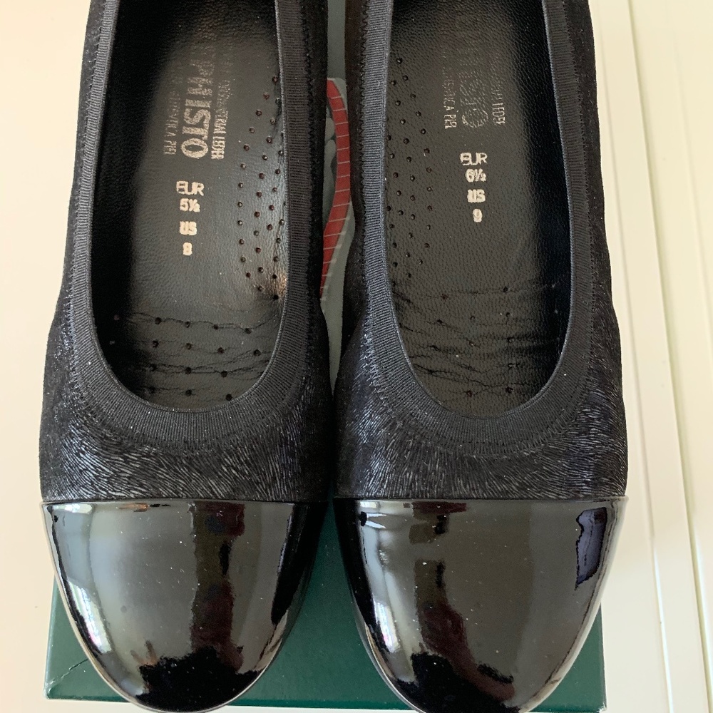 Mephisto Elettra Flat (Black Patent Leather/Suede)